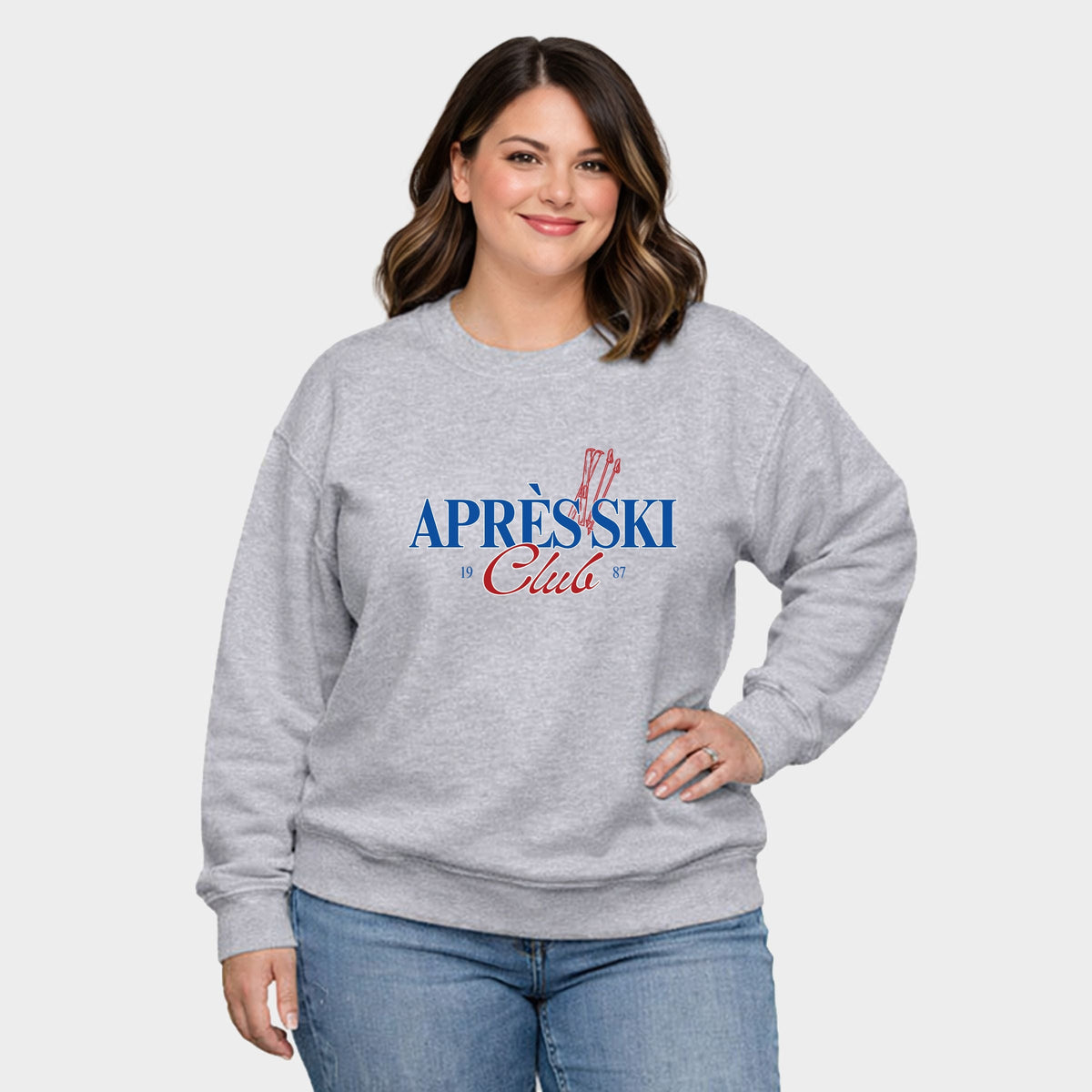Après Skis and Poles - Women's Plus Sized Graphic Sweatshirt product image 2