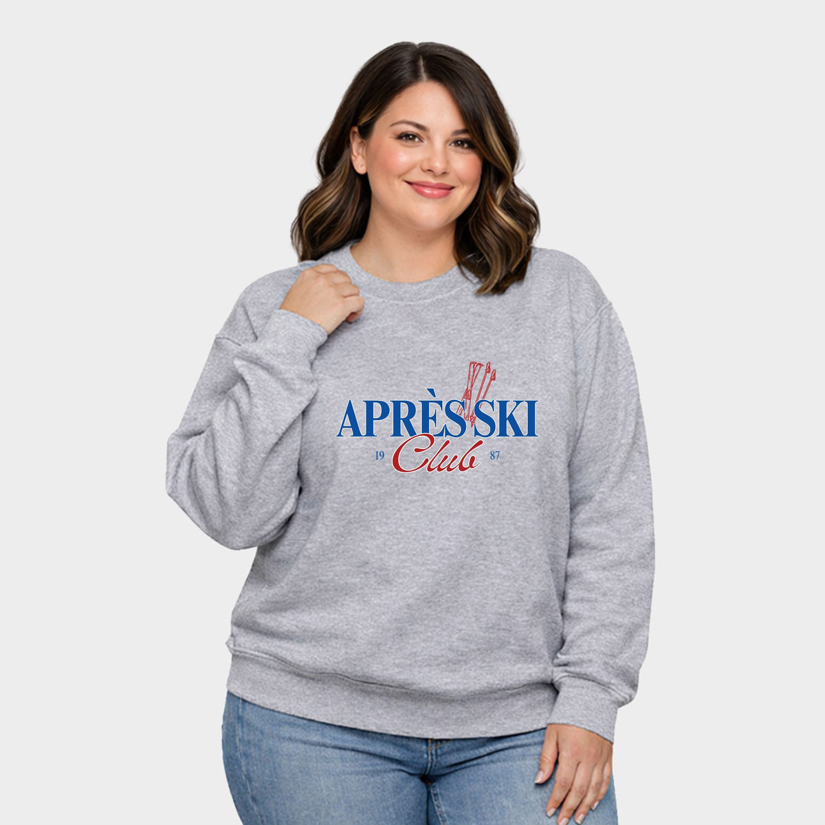 Après Skis and Poles - Women's Plus Sized Graphic Sweatshirt product image 1