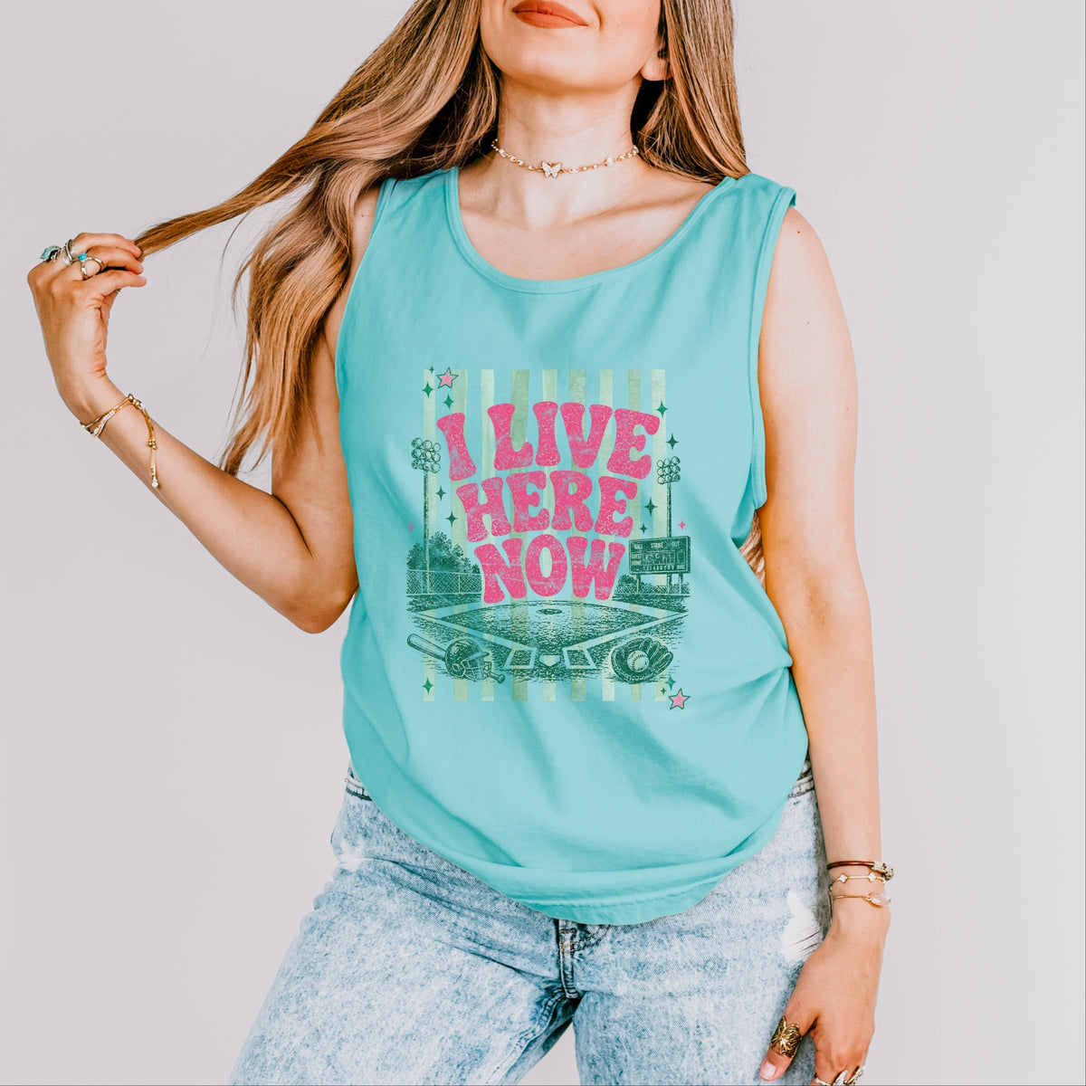 I Live Here Now - Women's Garment Dyed Graphic Tank Top